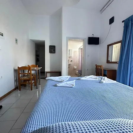 Rena's Garden Апарт-отель Липси